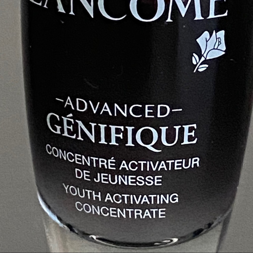 Lancome Genifique Youth Activating Serum - Picture 5 of 7